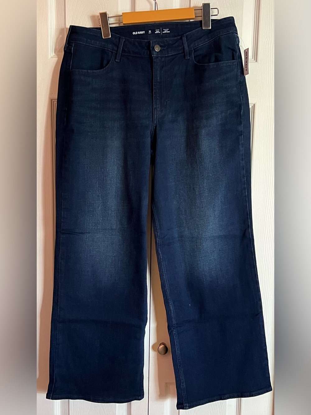 ✨ BRAND NEW WITH TAGS Old Navy Jeans (NWT) ✨